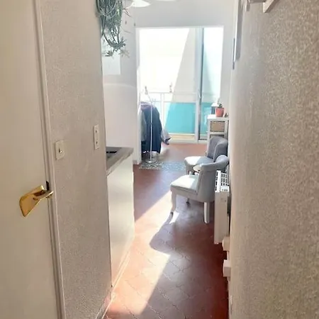 Apartment Petite Vue Mer, Centre Motte *