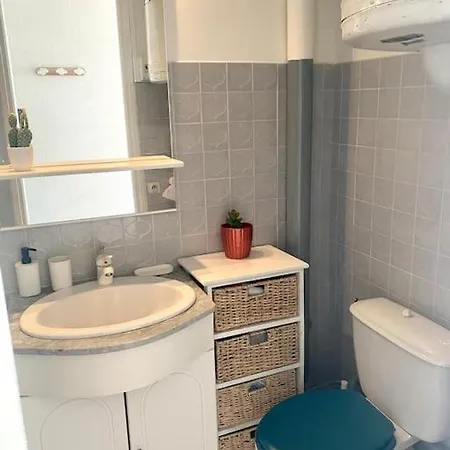 アパート Centre, 2eme Ligne Petite Vue Mer- Self Check In